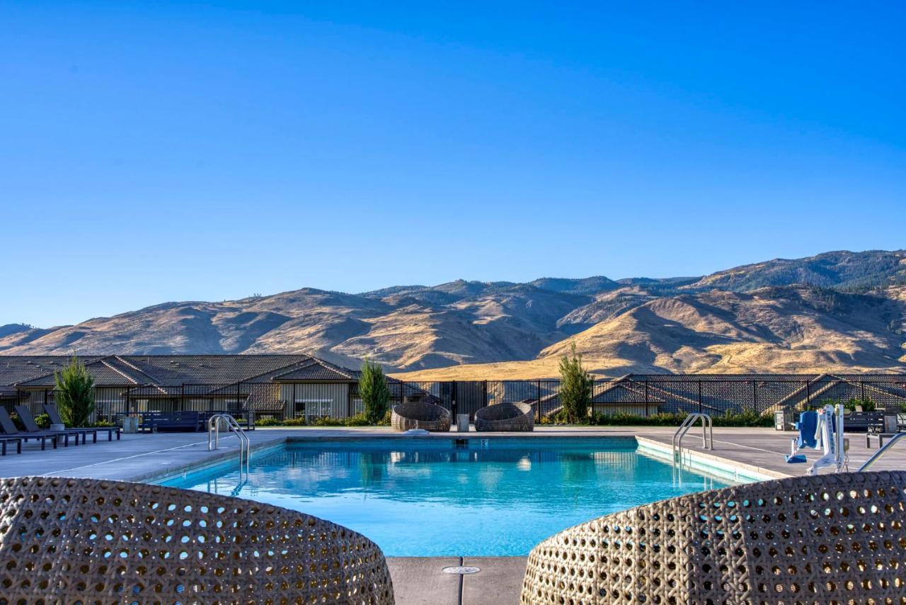 Luxury Retreat - King Beds, Hot Tub, & Pool - Family & Remote Work Friendly Reno Exterior foto