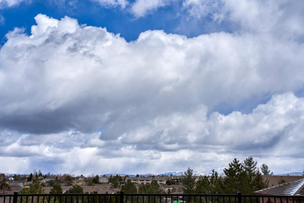 Luxury Retreat - King Beds, Hot Tub, & Pool - Family & Remote Work Friendly Reno Exterior foto