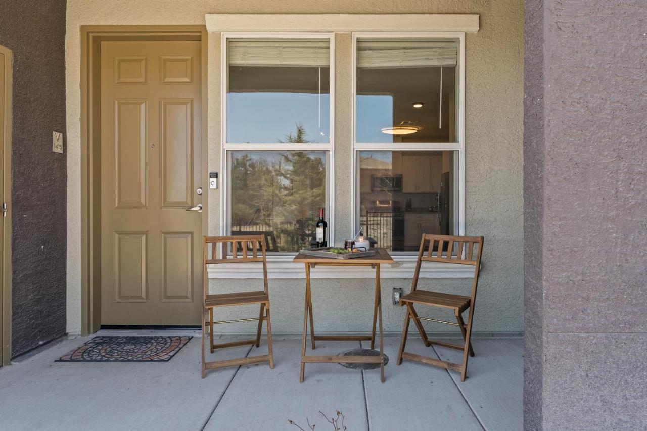 Luxury Retreat - King Beds, Hot Tub, & Pool - Family & Remote Work Friendly Reno Exterior foto